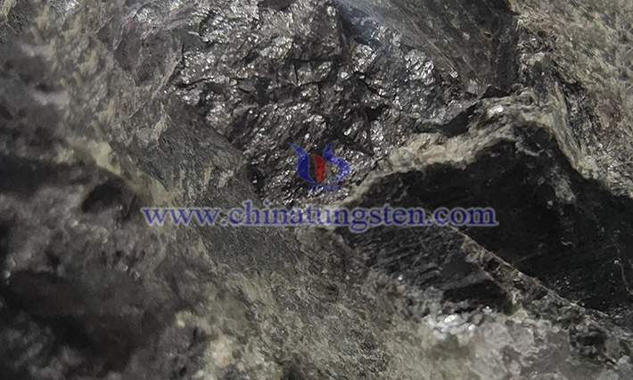 Tungsten Ore Image