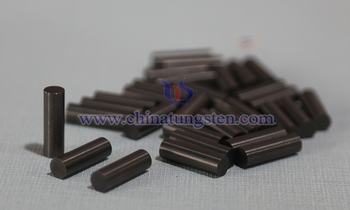 Images of cemented carbide rods manufactured by CTIA GROUP