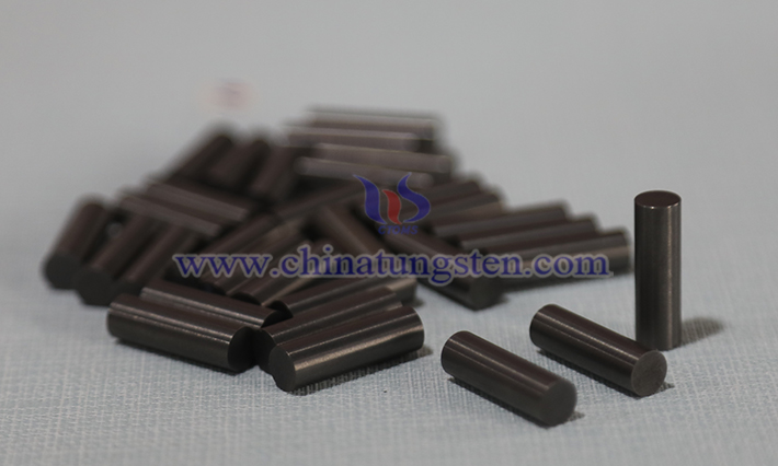 Images of cemented carbide rods manufactured by CTIA GROUP