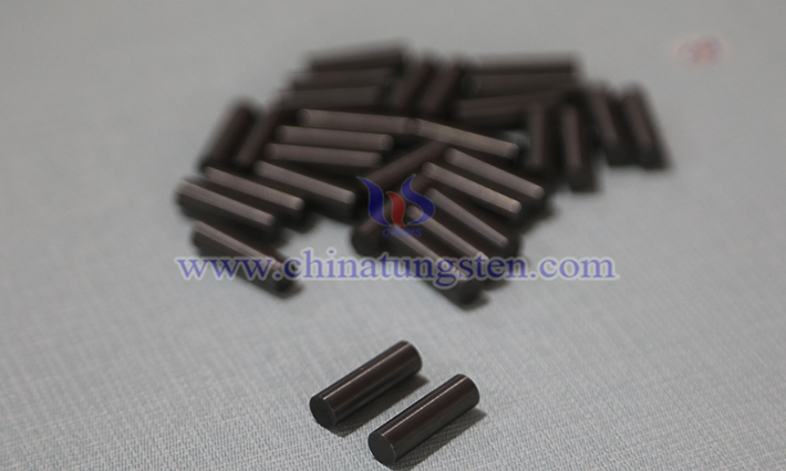Images of cemented carbide rods manufactured by CTIA GROUP
