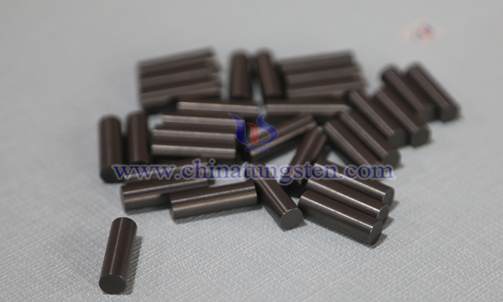 Images of cemented carbide rods manufactured by CTIA GROUP