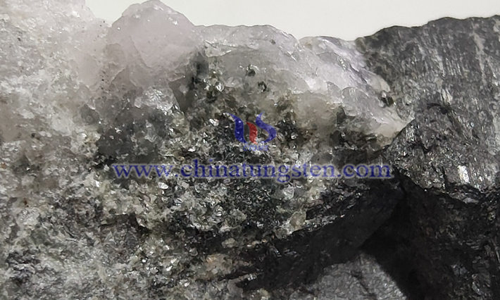 Tungsten Ore Image